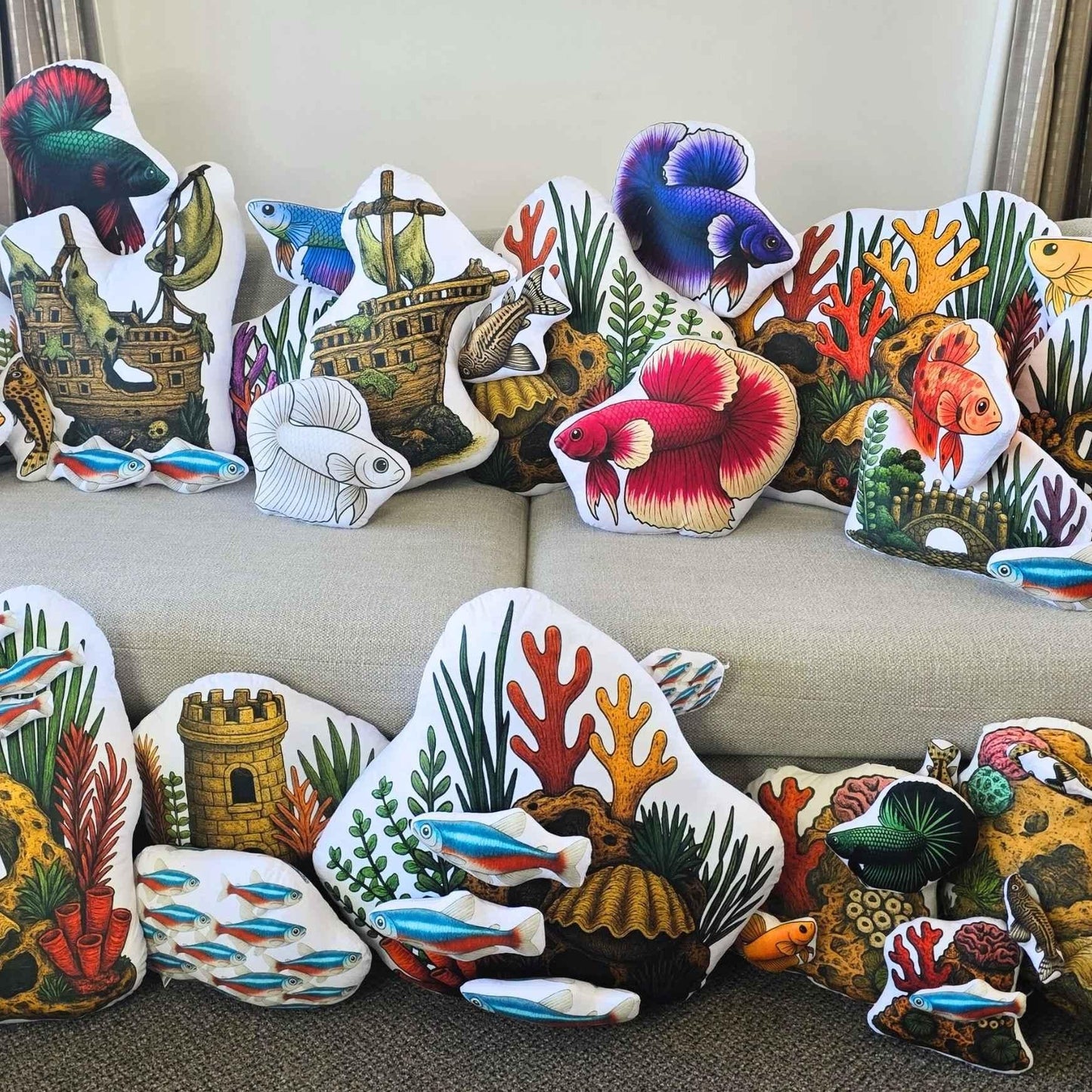 Community Tank - Aquascape Shaped Cushion - L 60cm | FAWNE