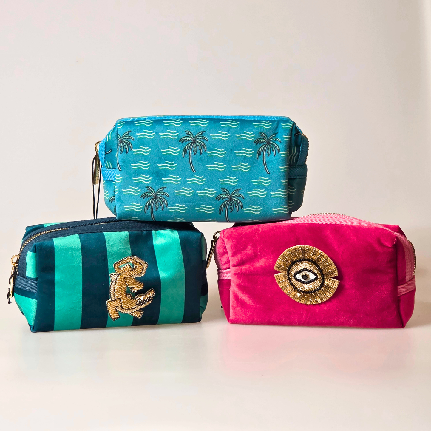 Pink Velvet Makeup Bag & Sunray Eye Brooch Set