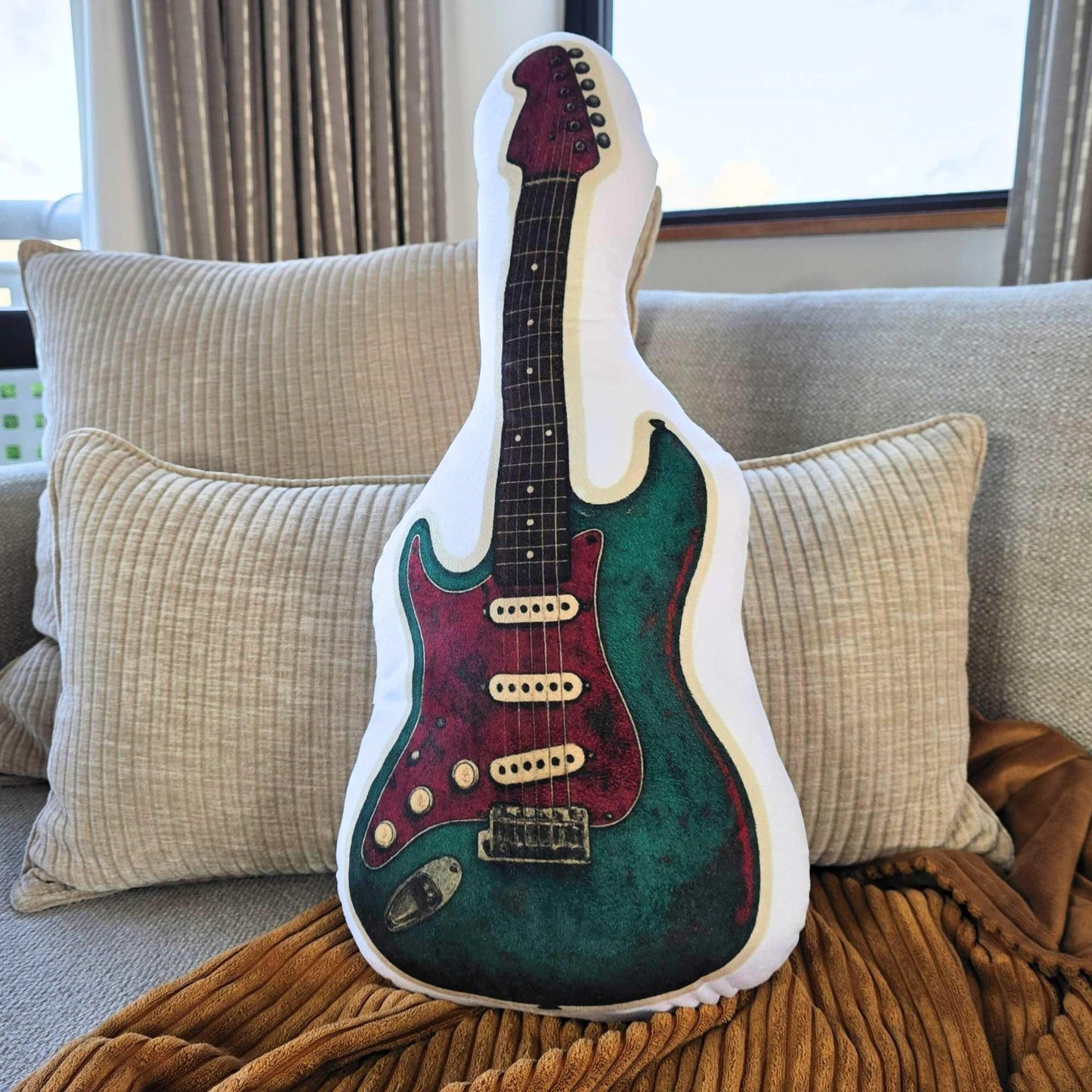 The Setlist Electric Guitar – Shaped Cushion – Red & Blue - 60 cm | FAWNE