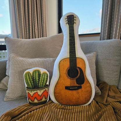 The Setlist Electric Guitar – Shaped Cushion – Acoustic- 60 cm – | FAWNE - FAWNE