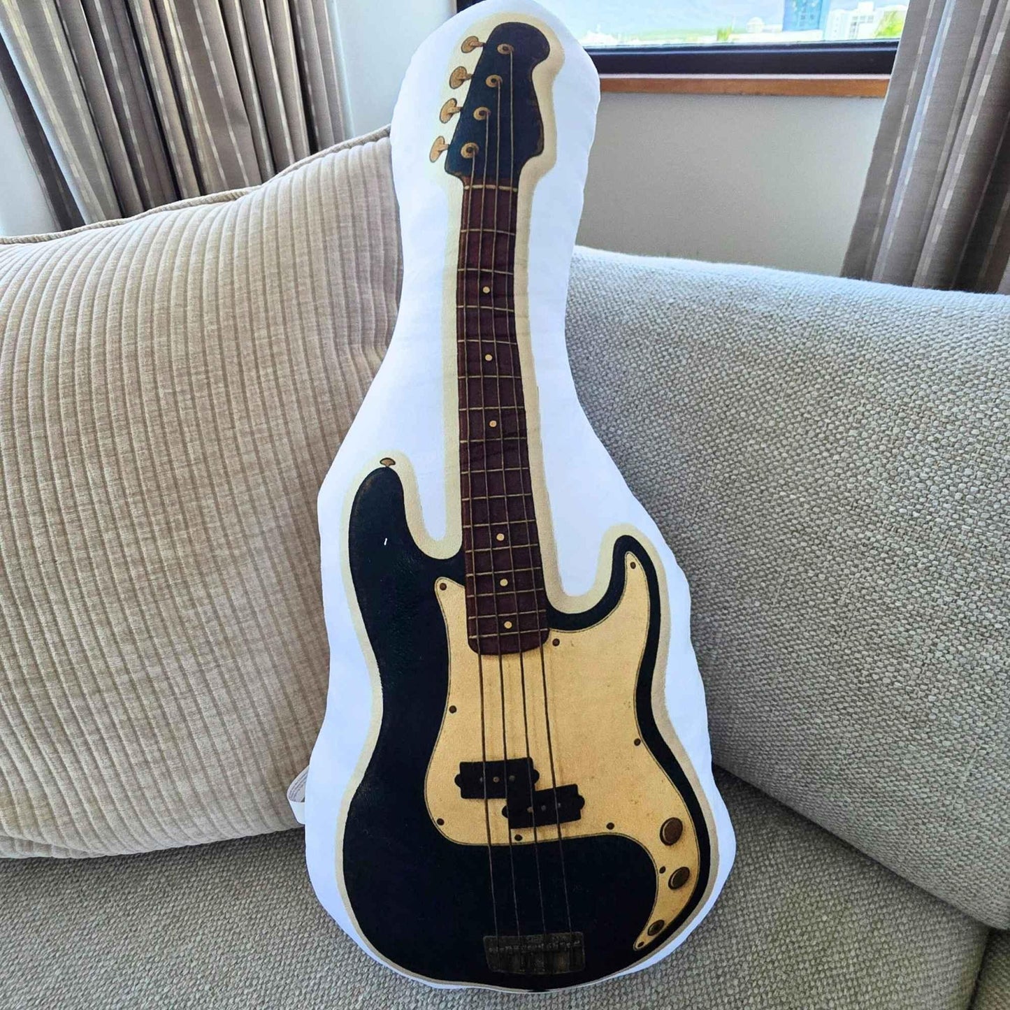 The Setlist Electric Guitar – Shaped Cushion – Electric Bass - 60 cm – | FAWNE