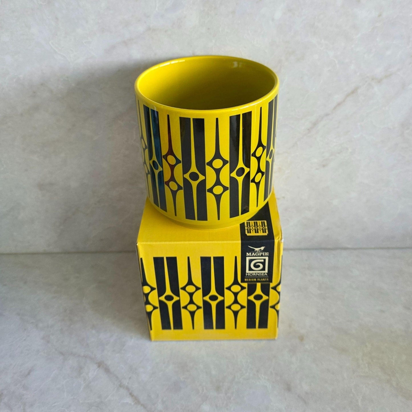 Hornsea - Medium Planty - Plant Pot - Geo Chartreuse