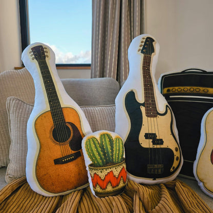 The Setlist Electric Guitar – Shaped Cushion – Electric Bass - 60 cm – | FAWNE - FAWNE