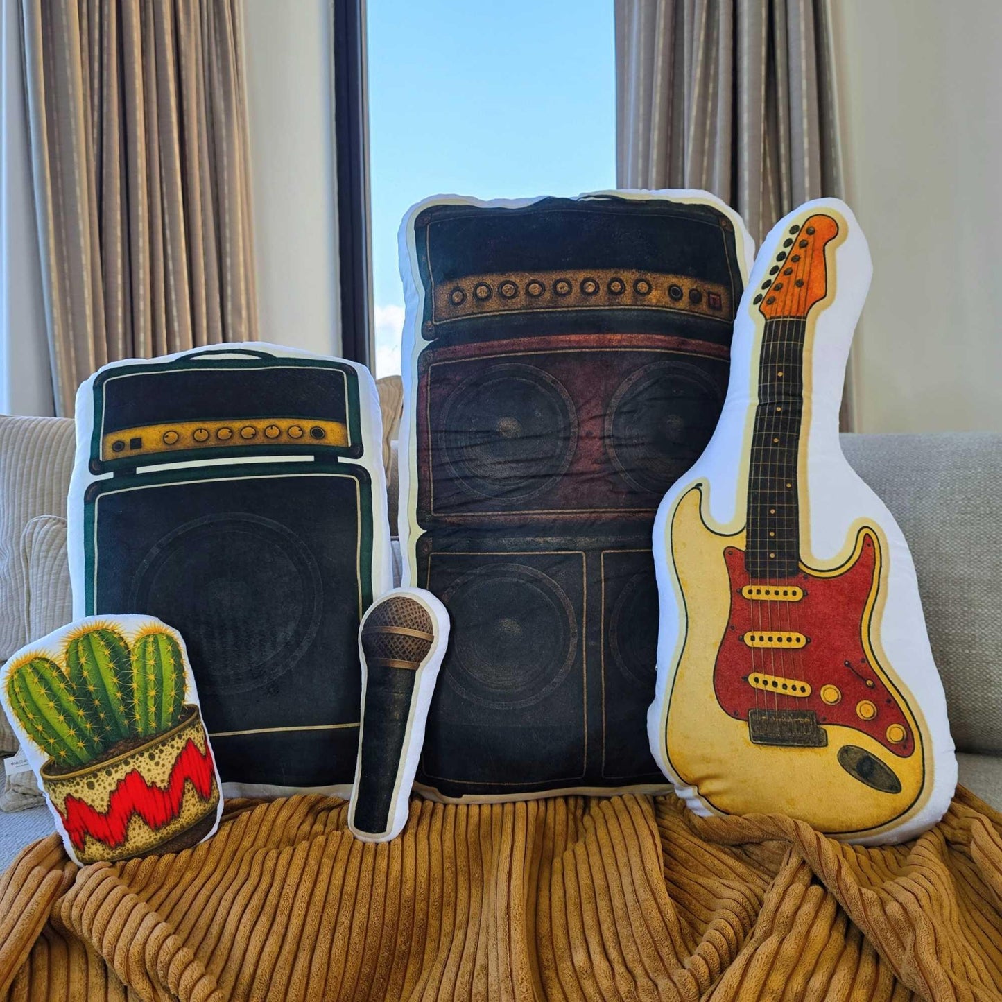 The Setlist Amp Stack – Shaped Cushion - 50 cm – | FAWNE