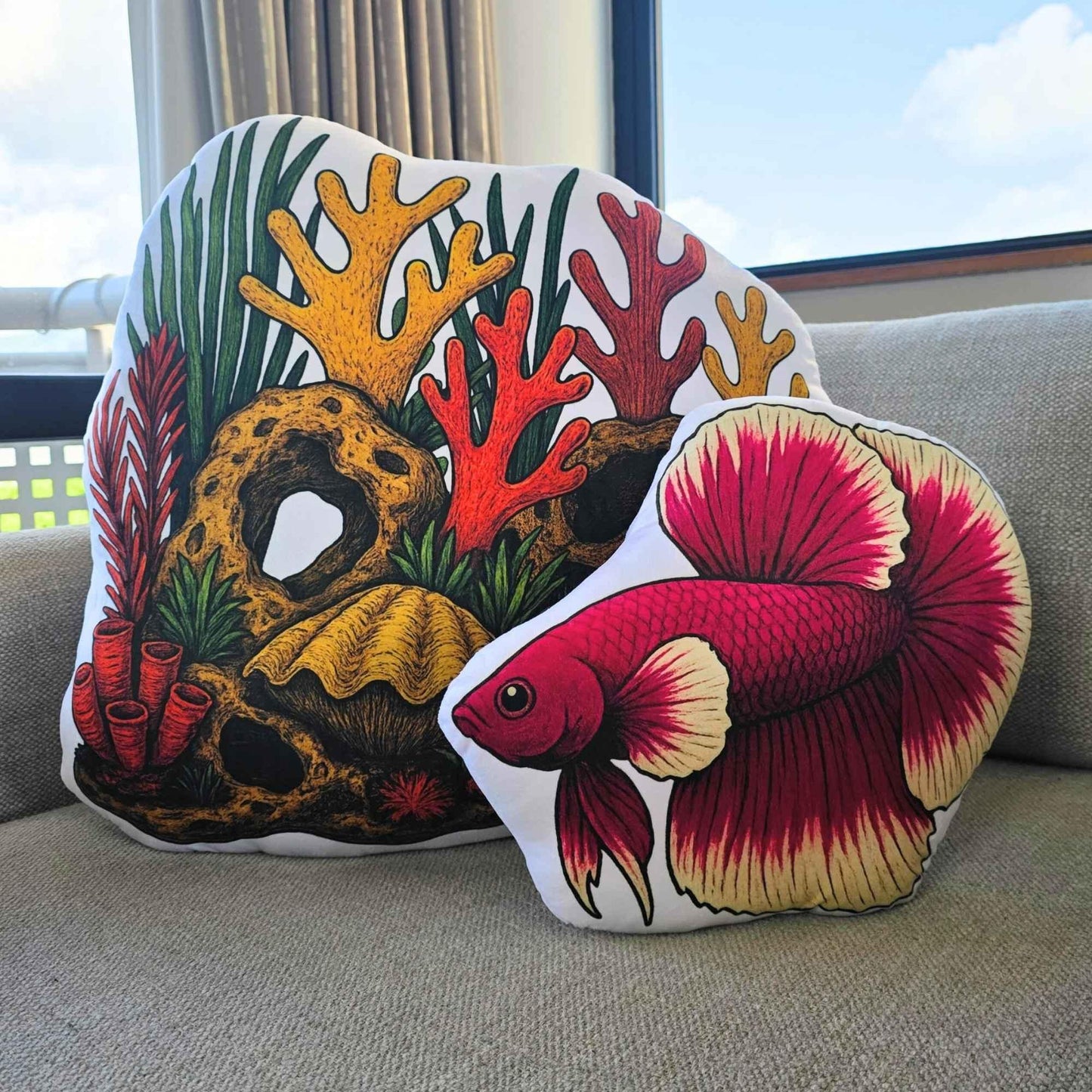 Community Tank - Aquascape Shaped Cushion - L 60cm | FAWNE