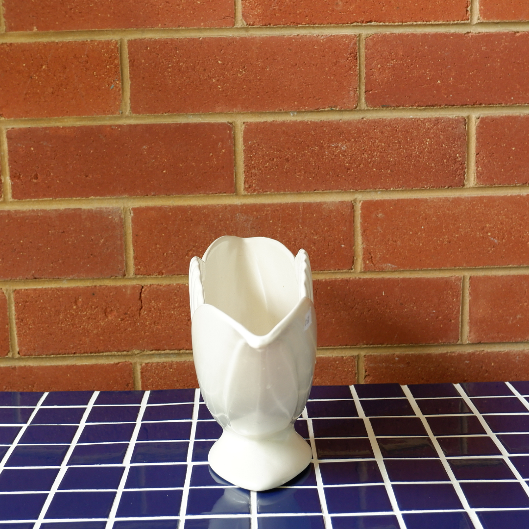 Vintage | Ceramic Fan Planter Vase