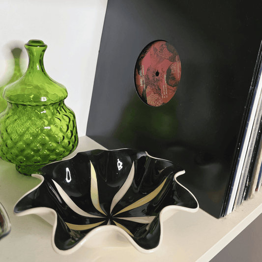 Vintage | Staffordshire Shorter & Sons Yellow and Black Starburst Bowl - FAWNE