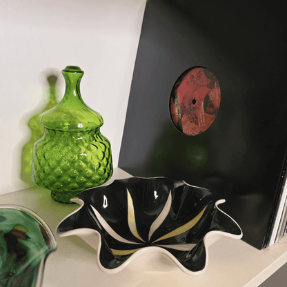 Vintage | Staffordshire Shorter & Sons Yellow and Black Starburst Bowl - FAWNE