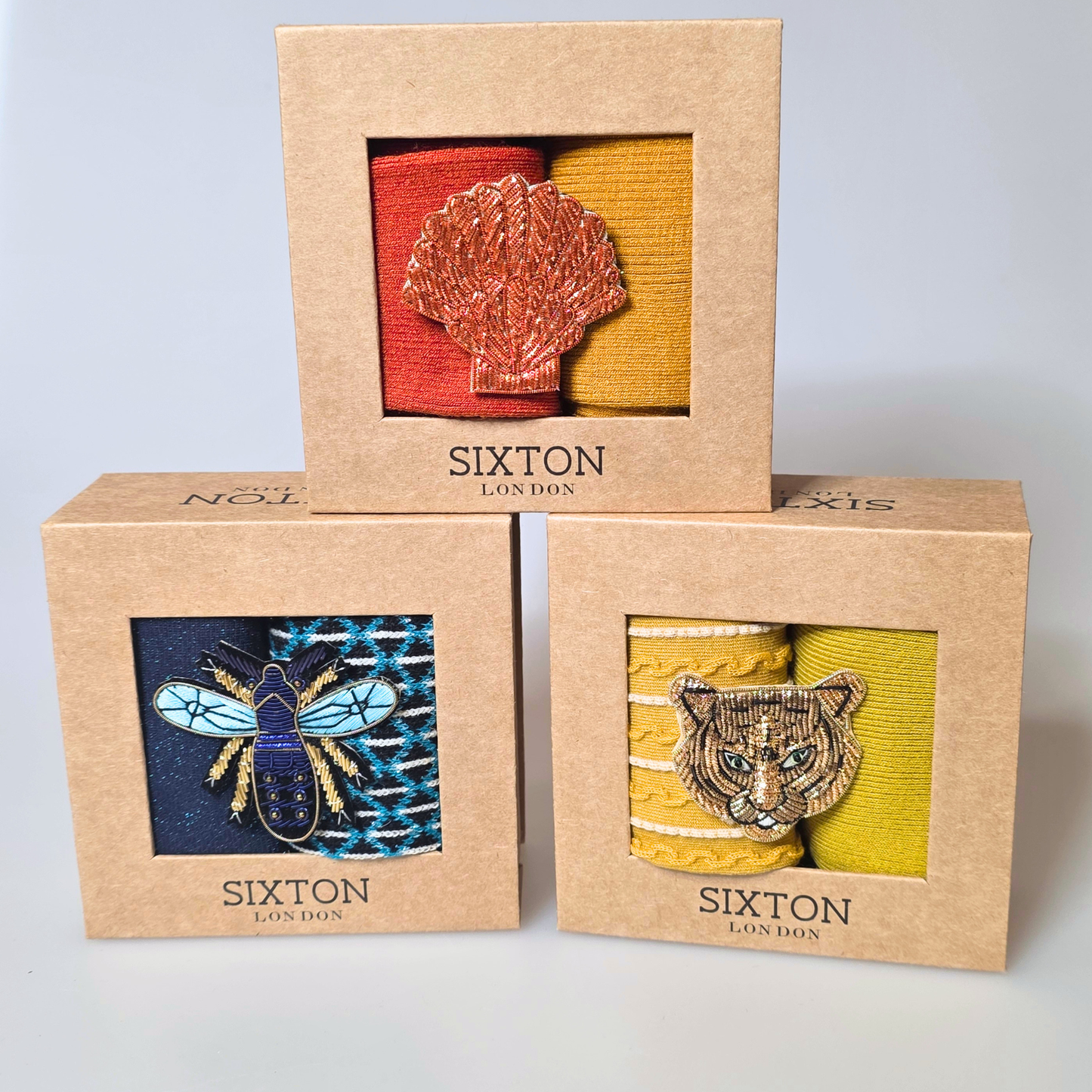 Sock box duo with Royal Bee Brooch - Black Leipzig & Tokyo Blue