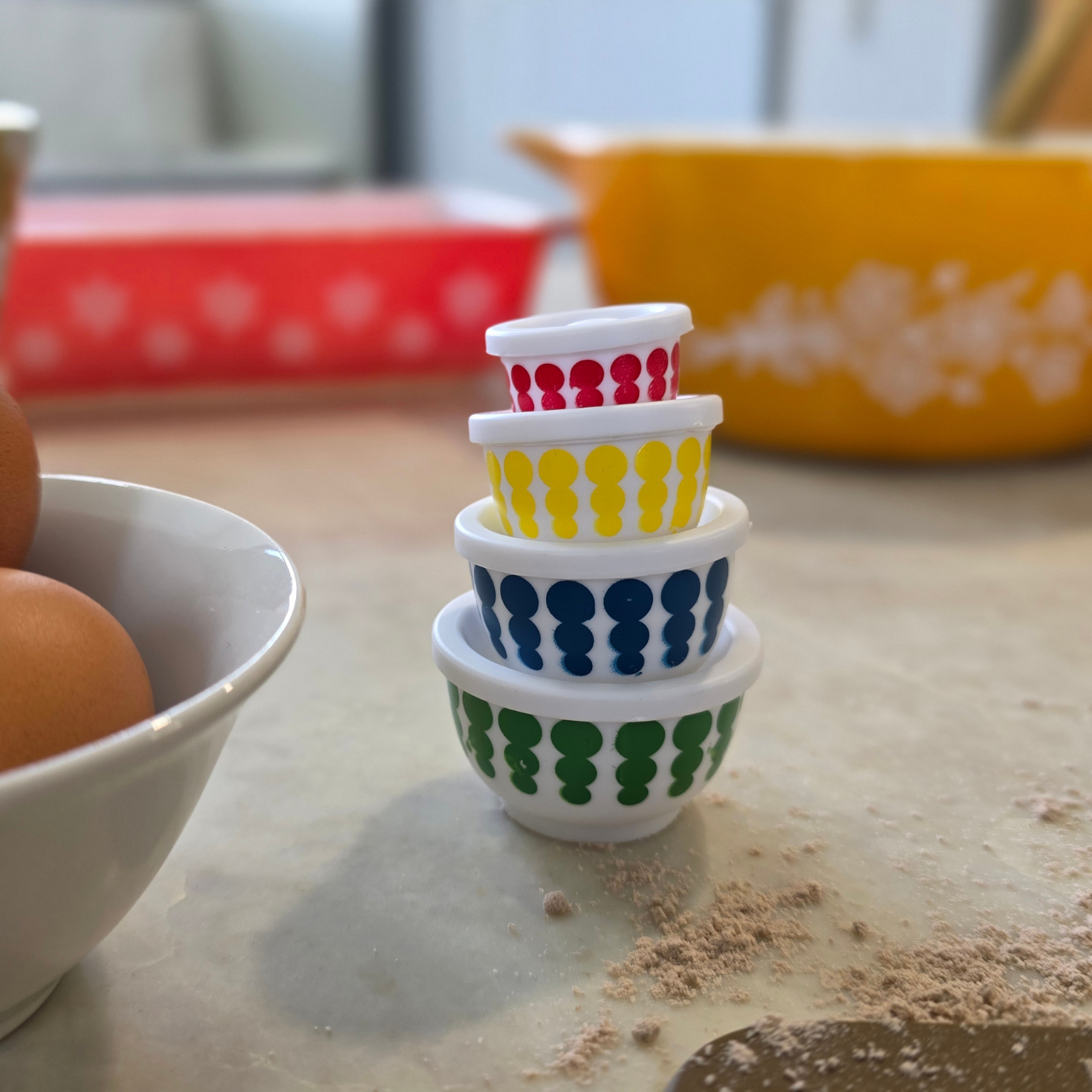 Miniature | Retro Mixing Bowl Set - New Dots Pattern - Ornament - 8cm