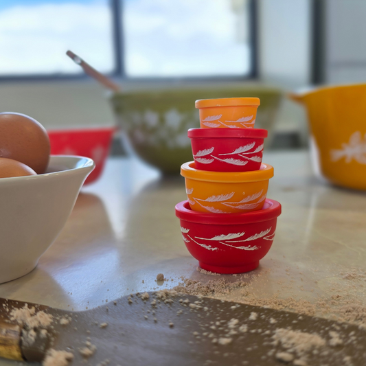 Miniature | Retro Mixing Bowl Set - Autumn Harvest Pattern - Ornament - 8cm