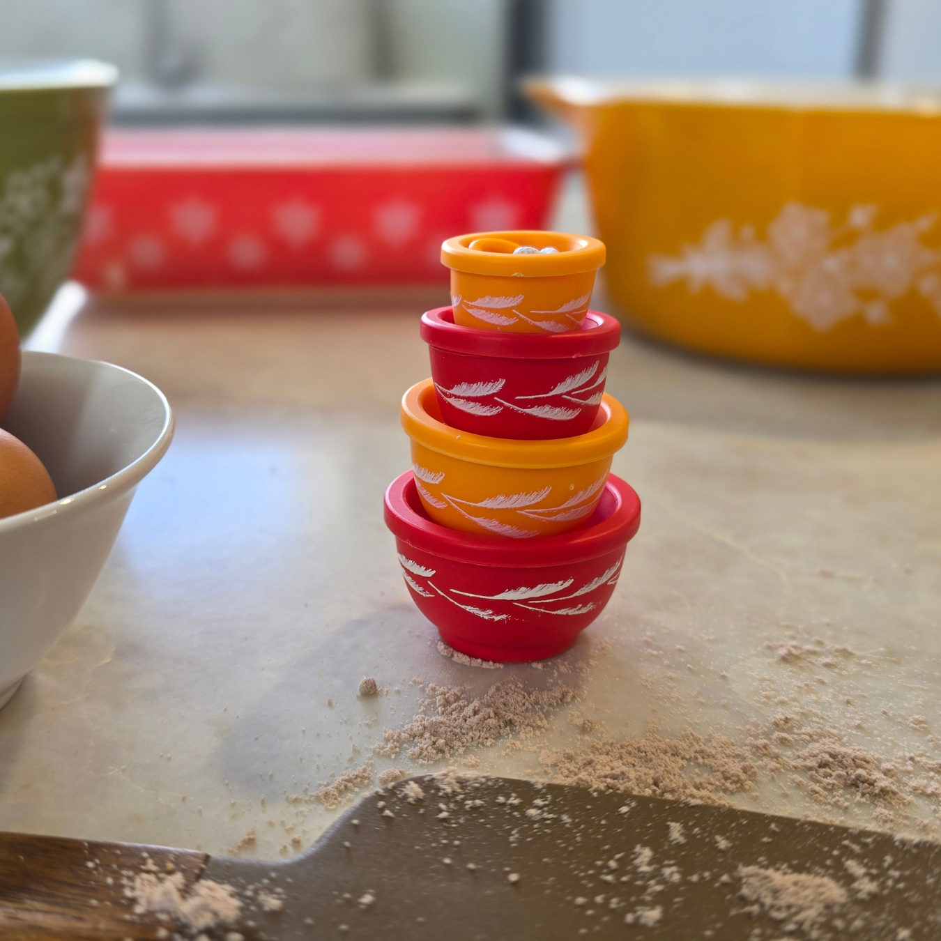 Miniature | Retro Mixing Bowl Set - Autumn Harvest Pattern - Ornament - 8cm