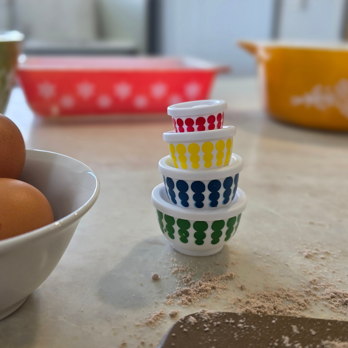 Miniature | Retro Mixing Bowl Set - New Dots Pattern - Ornament - 8cm