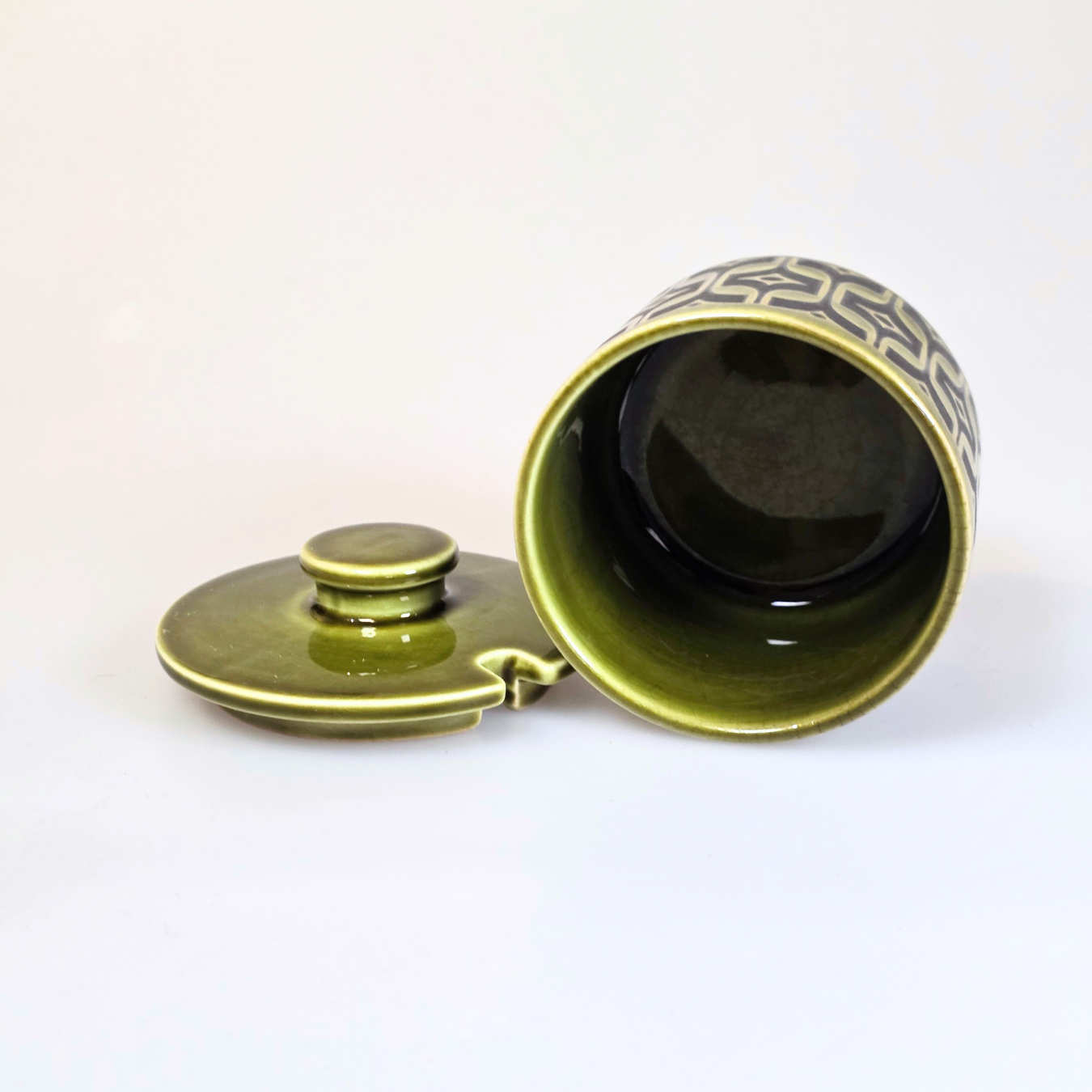Vintage Hornsea | Short Heirloom Lidded Sugar Bowl - Lakeland Green