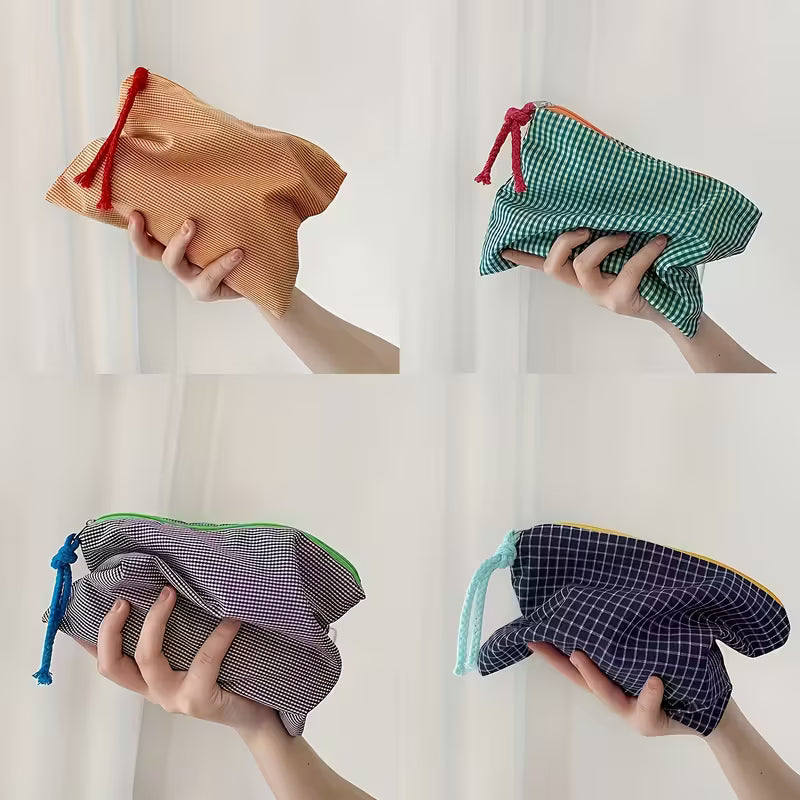 Makeup Bags - Set of 4 - Multi Colour Organisation